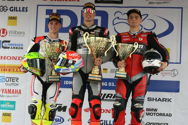 Dirk Geiger (links) auf dem Sachsenring-Podium | Foto: Thomas Haas