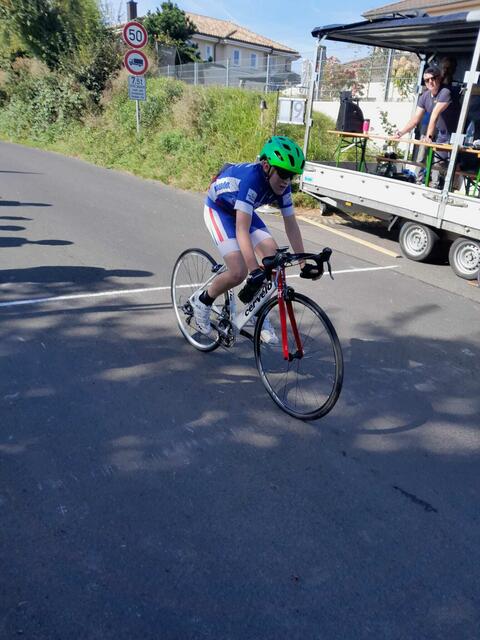 Raphael auf einem beachtlichen siebten Platz erschöpft im Ziel  | Foto: Hermann Schäffer