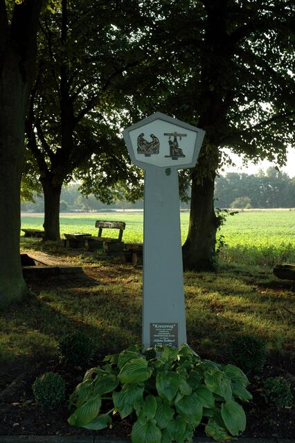 Kreuzweg 2006  -  gestiftet von Pfarrer Alfons Gebhart | Foto: Andrea Abt