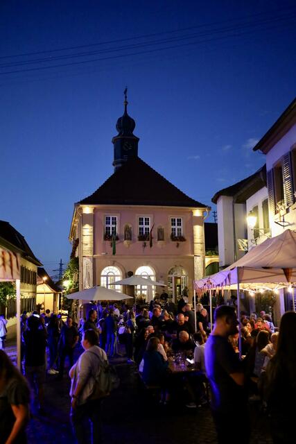 Der volle Rathausplatz | Foto: Jörg Kaufmann