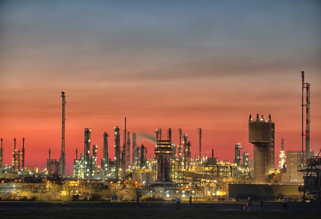 38 Abendrot über der BASF - großes Kino von der Mannheimer Rheinseite gesehen | Foto: Manfred Riedel