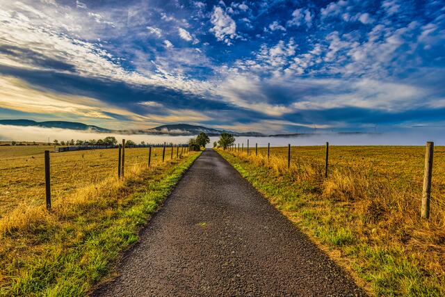26 Herbstlicher Sonnenaufgang im Nordpfälzer Bergland | Foto: Jürgen Leis