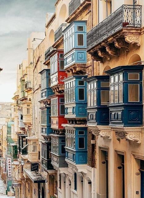 Maltas Hauptstadt, gegründet vom Johanniterorden, besticht durch ihre Festungsanlagen, barocken Gebäude und zahlreichen historischen Sehenswürdigkeiten, weshalb sie zum UNESCO-Weltkulturerbe gehört.  | Foto: Daniel Basler