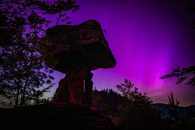 20 Der Teufelstisch mit wunderschönen Polarlichtern. | Foto: Robin Graber
