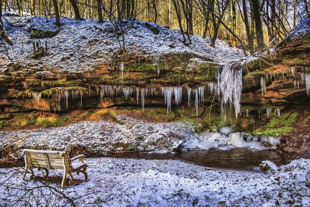 18 Tropfenkonzert der Eiszapfen bei Käshofen/ Sickinger Höhe | Foto: Jürgen Leis