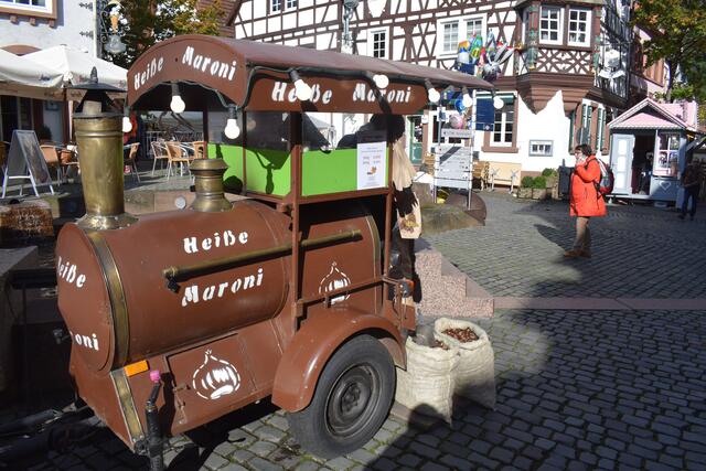 Immer dabei: der Maronimann | Foto: Jürgen Bender