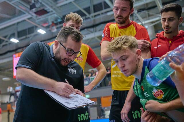 Die letzten vier Ligaspiele konnte Antonio Bonelli mit den BADEN VOLLEYS gegen die FT Freiburg gewinnen. | Foto: Andreas Arndt