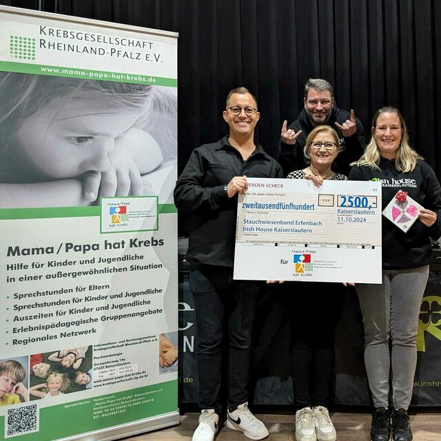Spendenübergabe | Foto: Stauchwiesen-Band