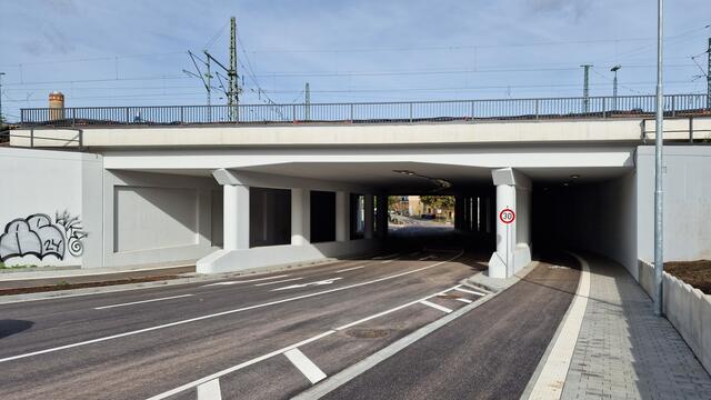 Geh- und Radwege sind in beide Richtungen benutzbar | Foto: Ralf Vester