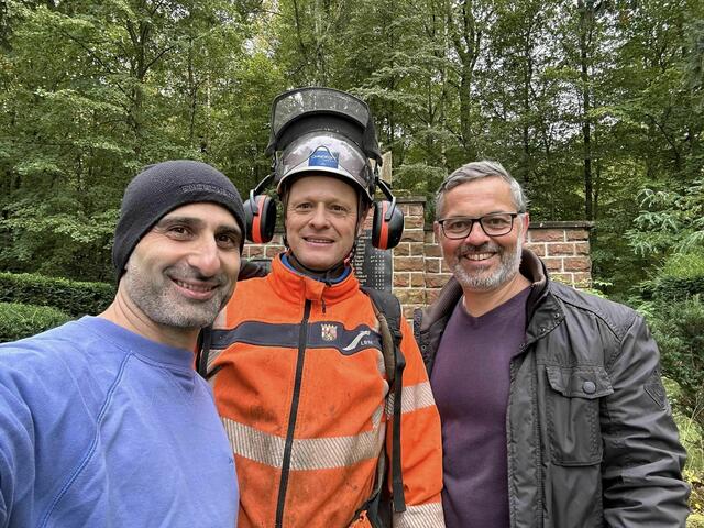 von links - Ortsbürgermeister, 1. Beigeordneter und 2. Beigeordneter | Foto: Sam