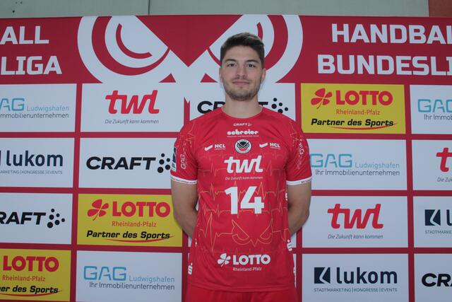 Eulen-Kapitän Max Haider feierte ein starkes Comeback und traf zweimal | Foto: Michael Sonnick