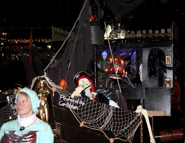 Impressionen von einer Halloween-Parade 2010 | Foto: Jens Vollmer