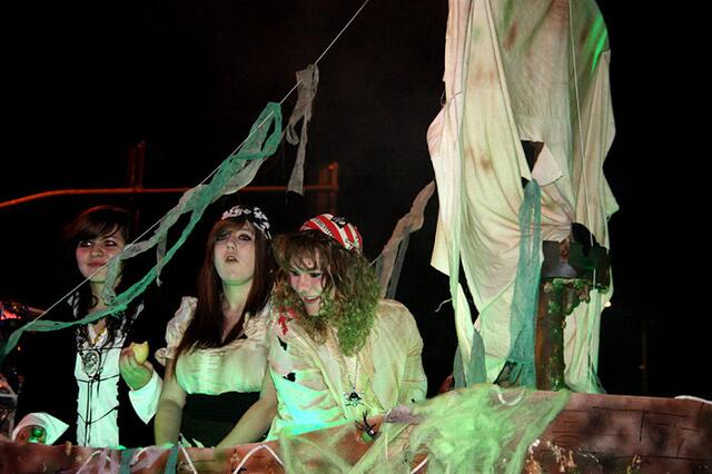 Impressionen von einer Halloween-Parade 2010 | Foto: Jens Vollmer
