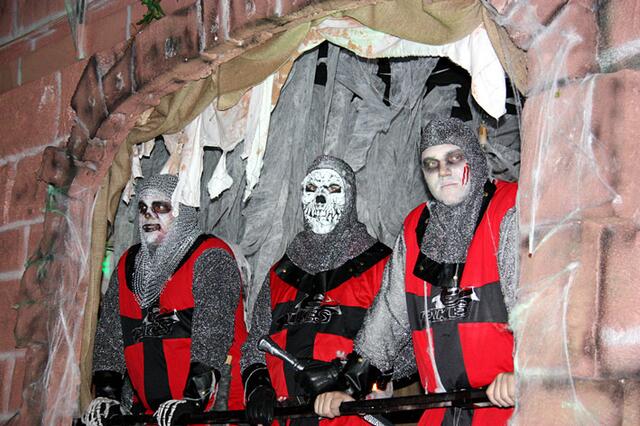 Impressionen von einer Halloween-Parade 2010 | Foto: Jens Vollmer