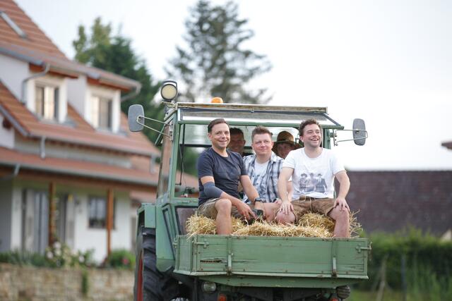 Die Dorfrocker rollen an | Foto: Festkomitee der Ortsverwaltung Geinsheim 