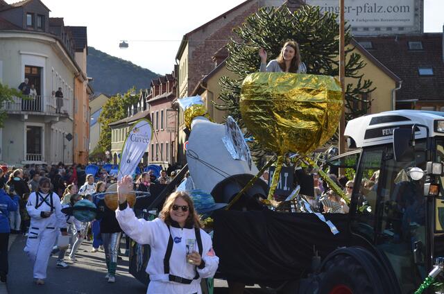 Großer Winzerfestumzug 2024 | Foto: ©Stadtmarketing Neustadt an der Weinstraße