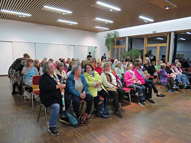 Sehr gut besuchte Lesung | Foto: Brigitte Melder
