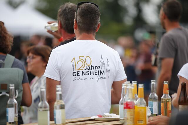 Eines der einigen hundert Helfer T-Shirts  | Foto: Festkomitee der Ortsverwaltung Geinsheim 