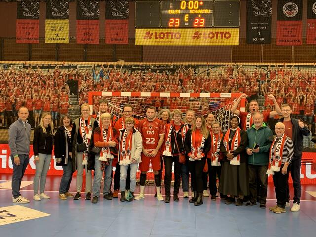 Die VIP-Gäste von Lotto waren vom Förderverein Hospiz und Palliativ für die Stadt Ludwigshafen  | Foto: Michael Sonnick