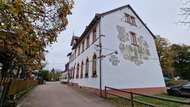 Der "Bremerhof" als gern genommener Ausgangs- oder/und Zielort für eine Wanderung zum Humberg | Foto: Ralf Vester 