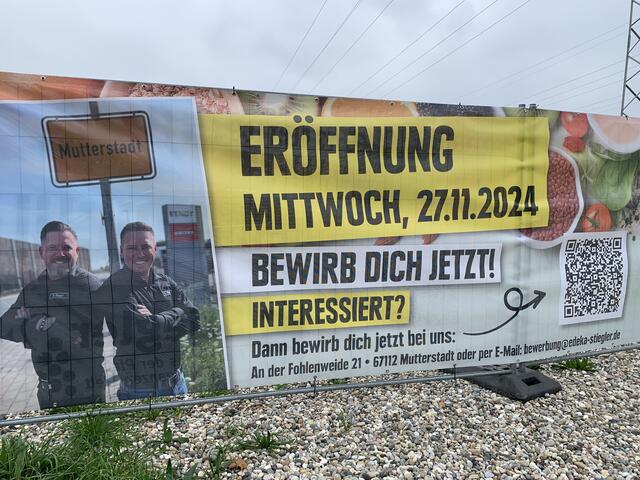 Die Neueröffnung von Edeka Stiegler findet am Mittwoch (27. November 2024) im ehemaligen Real-Markt in Mutterstadt statt | Foto: Michael Sonnick