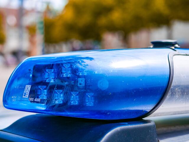 Polizei im Einsatz /Symbolfoto | Foto: Kim Rileit