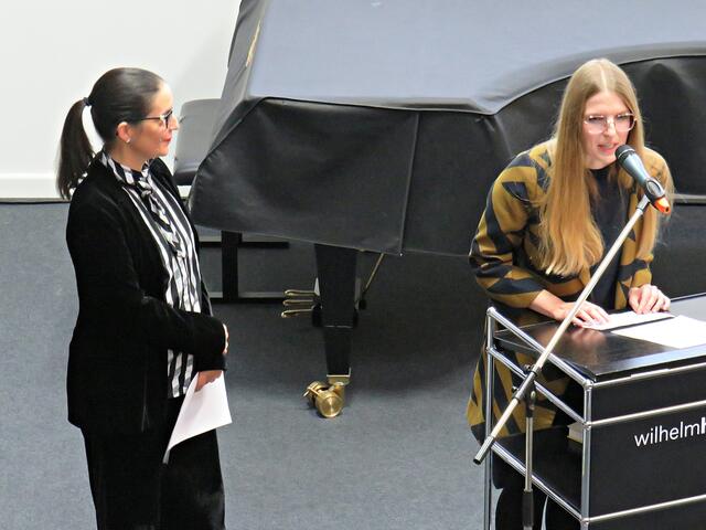 Astrid Ihle und Julia Nebenführ  | Foto: Brigitte Melder