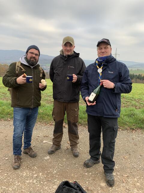 Ein Tröpfchen Wein schmeckt immer | Foto: Peter Krietemeyer