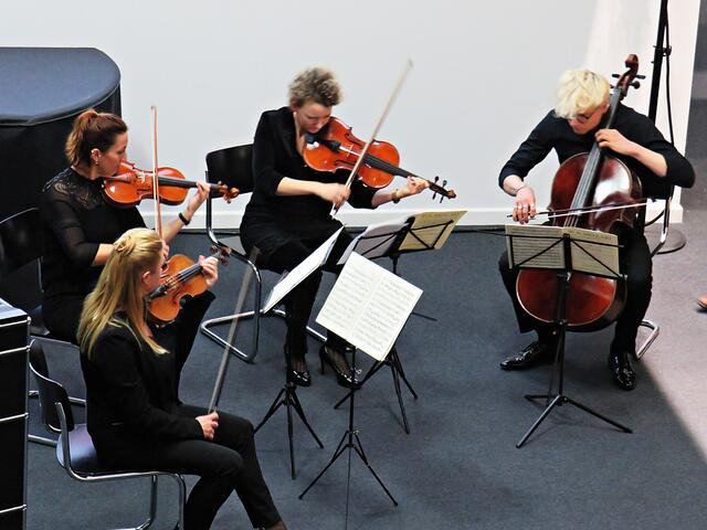 Musikalische Untermalung  | Foto: Brigitte Melder