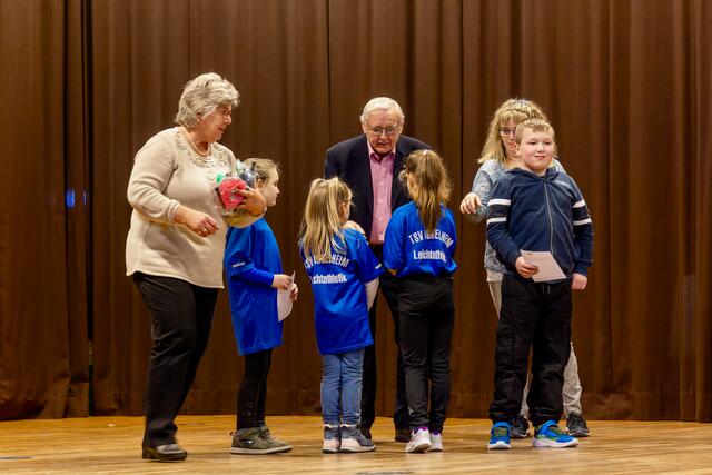 Verleihung der Sportabzeichen | Foto: Johann-Peter Melder