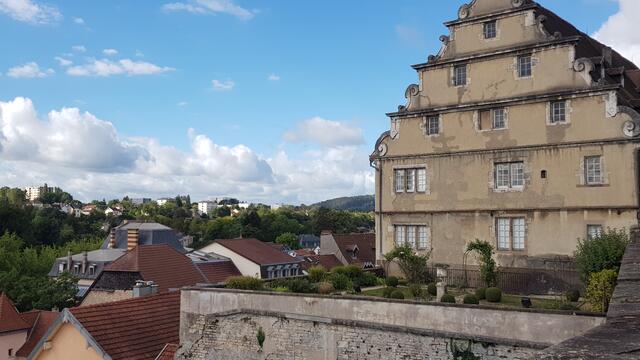Die Burg thront über der Stadt - mit einer guten Rundumsicht | Foto: © www.jowapress.de