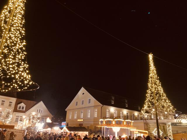 Der Weihnachtsmarkt in Bad Dürkheim findet vom 29. November bis 22. Dezember 2024 statt.  | Foto: Anouar Touir