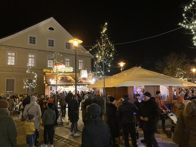 Der Weihnachtsmarkt in Bad Dürkheim findet vom 29. November bis 22. Dezember 2024 statt.  | Foto: Anouar Touir