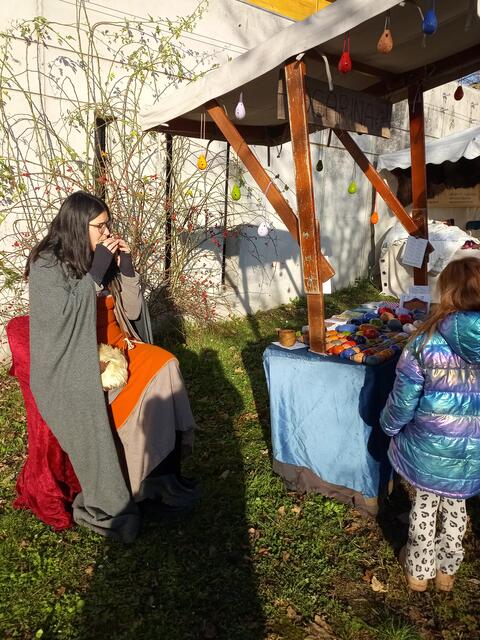 Sanfte Klänge kann man auf dem  Burggelände hören | Foto: Anja Stemler