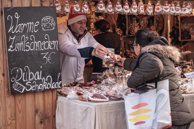 Anneresl Weihnachtsmarkt in Rheinzabern 2024 | Foto: Paul Needham