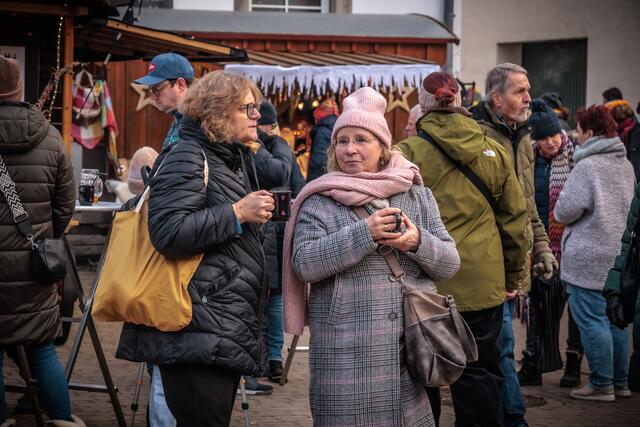 Anneresl Weihnachtsmarkt in Rheinzabern 2024 | Foto: Paul Needham