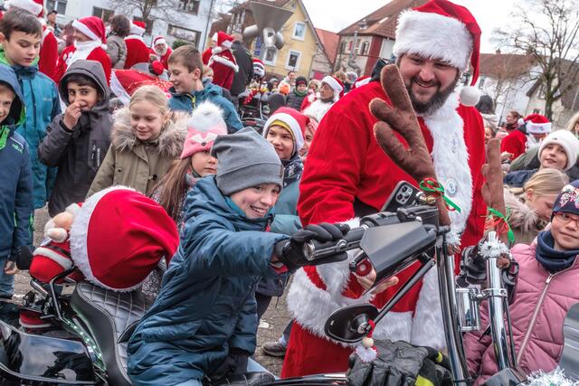 Die Harley Davidson Riding Santas aus der Südpfalz sind auch 2024 wieder unterwegs | Foto: Paul Needham