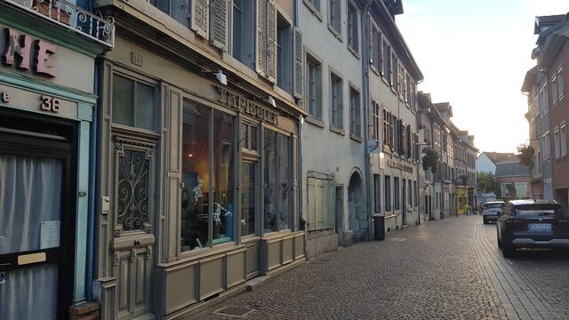 Ein Ort für Spaziergänge: Die kleinen Gässchen ziehen sich rund um die Burg | Foto: © www.jowapress.de