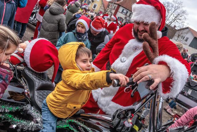 Die Harley Davidson Riding Santas aus der Südpfalz sind auch 2024 wieder unterwegs | Foto: Paul Needham