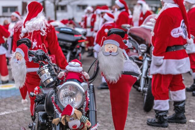 Die Harley Davidson Riding Santas aus der Südpfalz sind auch 2024 wieder unterwegs | Foto: Paul Needham