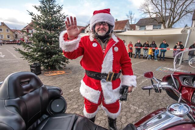 Die Harley Davidson Riding Santas aus der Südpfalz sind auch 2024 wieder unterwegs | Foto: Paul Needham