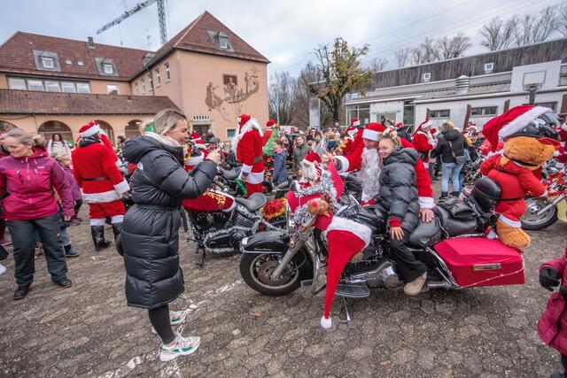 Die Harley Davidson Riding Santas aus der Südpfalz sind auch 2024 wieder unterwegs | Foto: Paul Needham