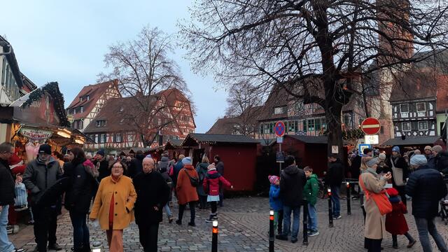 Ladenburger Weihnachtsmarkt  | Foto: Kristin Hätterich