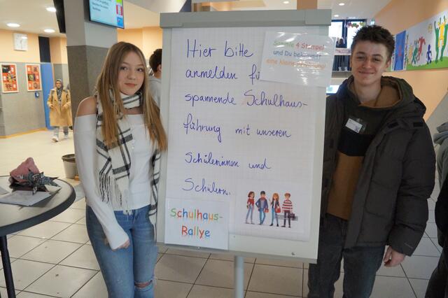 Wir zeigen unseren Gästen gerne unsere schöne moderne Schule. | Foto: ASRplus Winnweiler