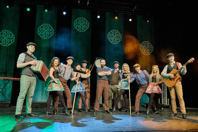 „CELTIC RHYTHMS – THE BEST IRISH DANCE SHOW" - am 12. Februar steppen sie die Bühne der Stadthalle Hockenheim | Foto: ©Heiko Kapeller