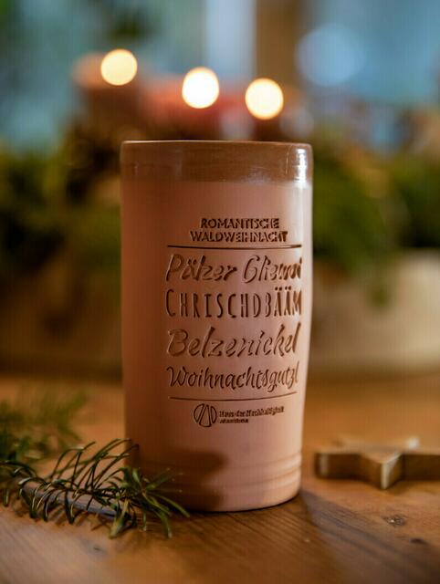 Aus Ton: der Pfälzer Mini-Urschoppen | Foto: Jens Vollmer