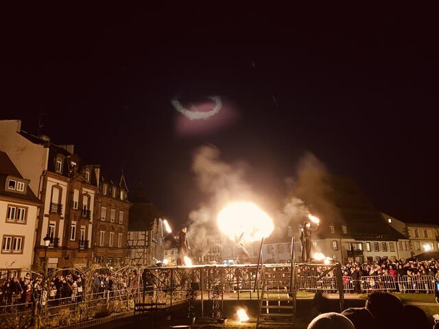 Sonntag, 22. Dezember 2024: Weihnachtsumzug mit Hans Trapp und Christkindl | Foto: Anouar Touir