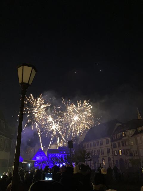 Sonntag, 22. Dezember 2024: Weihnachtsumzug mit Hans Trapp und Christkindl | Foto: Anouar Touir