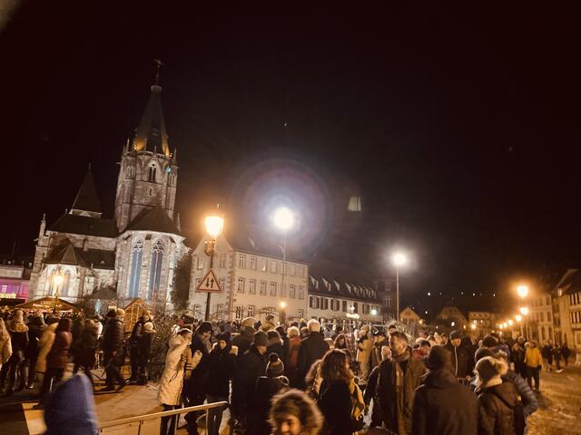 Sonntag, 22. Dezember 2024: Weihnachtsumzug mit Hans Trapp und Christkindl | Foto: Anouar Touir