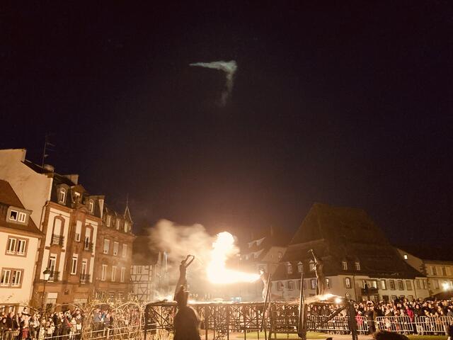 Sonntag, 22. Dezember 2024: Weihnachtsumzug mit Hans Trapp und Christkindl | Foto: Anouar Touir